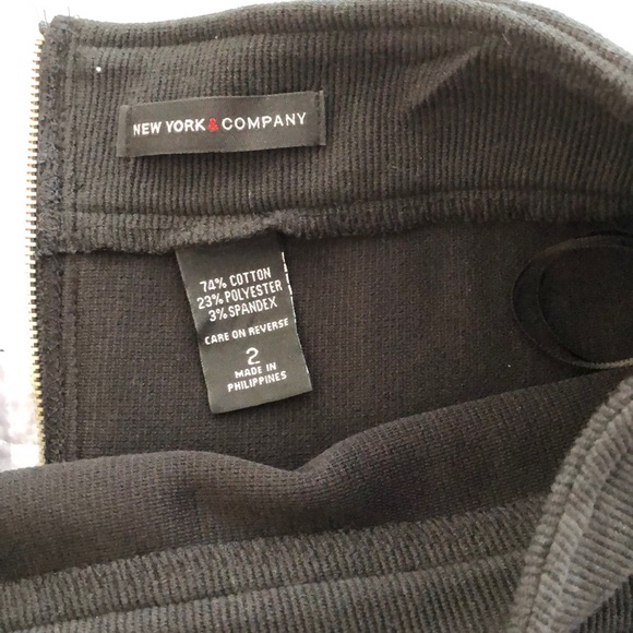 Skirt - Picture 4 of 4